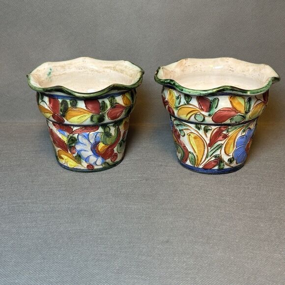Vintage Italian Hand painted Pottery Planter Floral Etched Ceramic Flower Pot - Picture 2 of 8
